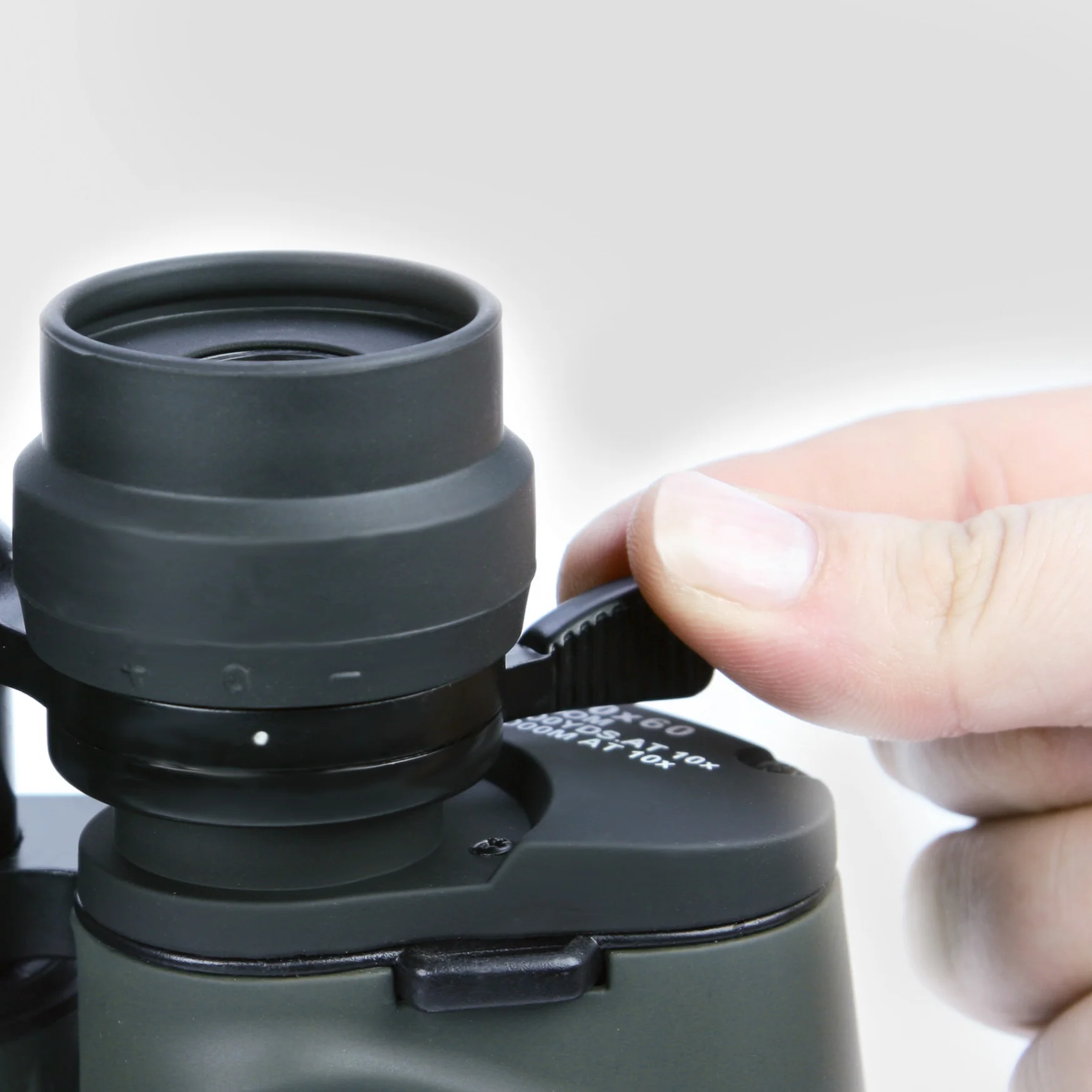 Zoomfernglas Alpina Pro schwarz - Image 17