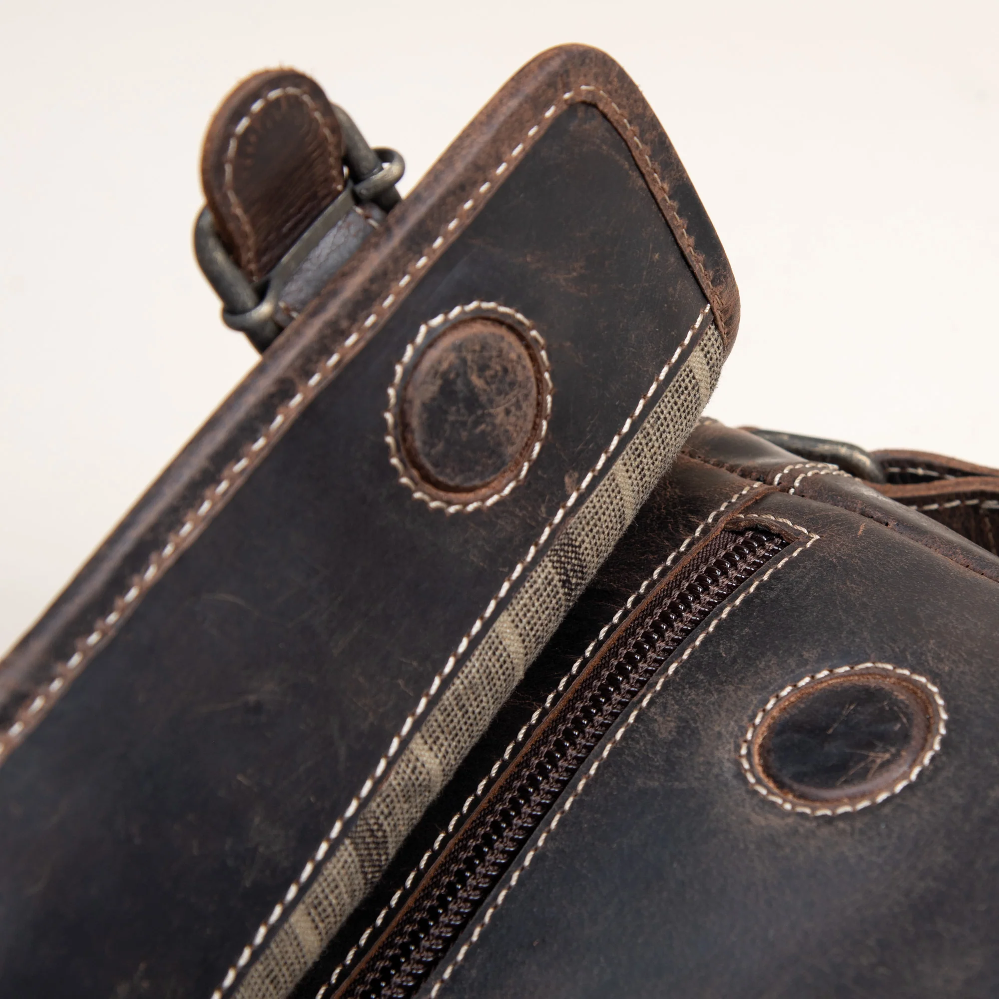 Leder Schultertasche Trafalgar - Image 11