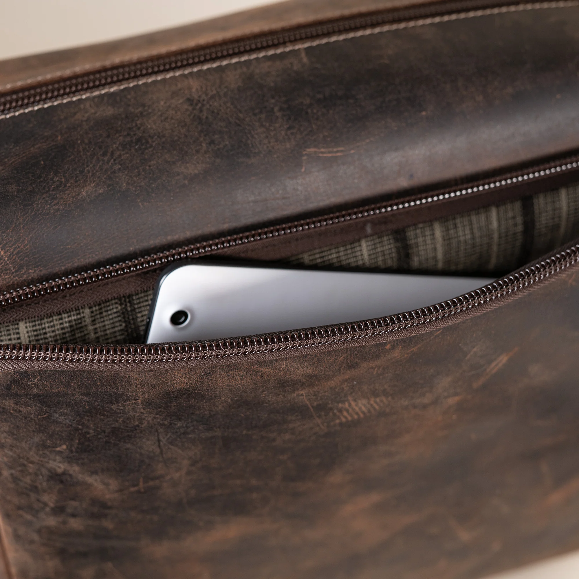 Leder Street-Messenger-Bag Trafalgar - Image 12