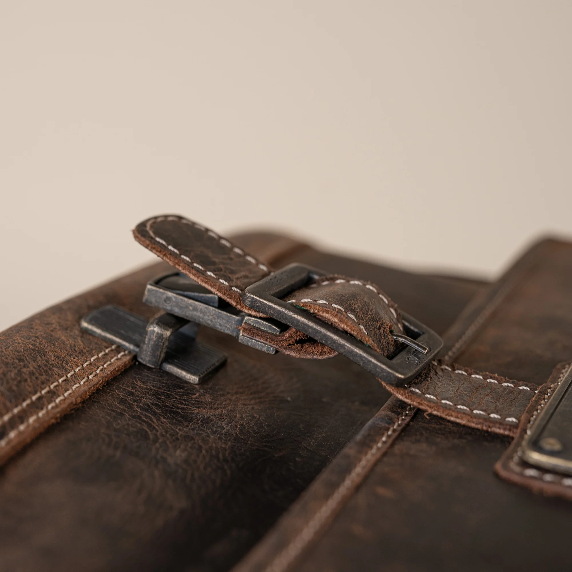 Leder Street-Messenger-Bag Trafalgar - Image 16