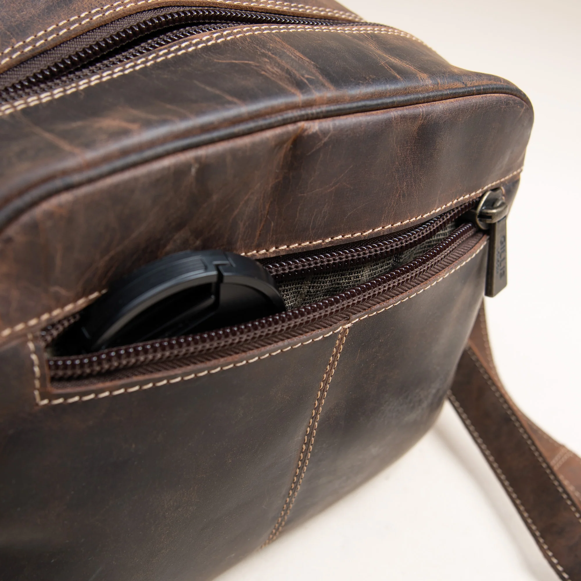 Leder Tasche Trafalgar Compact - Image 10